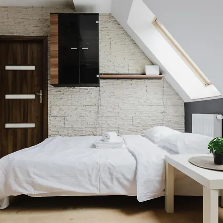 Apartment Rynek Jezycki Cosy *