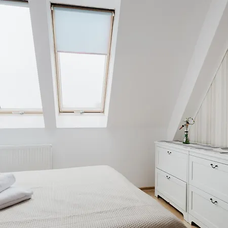Apartment Rynek Jezycki Cosy Poznan